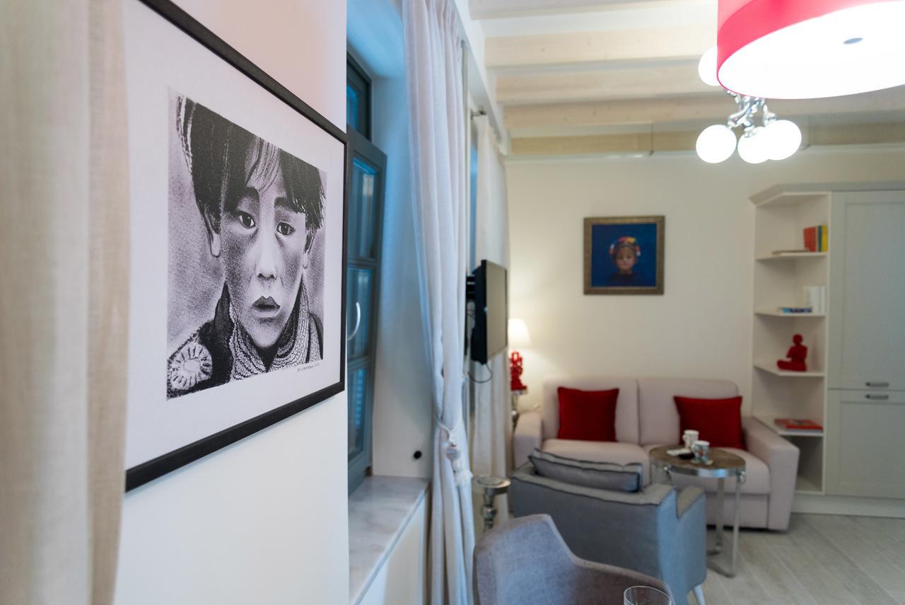 Faces Art Suites Rhodes City Esterno foto