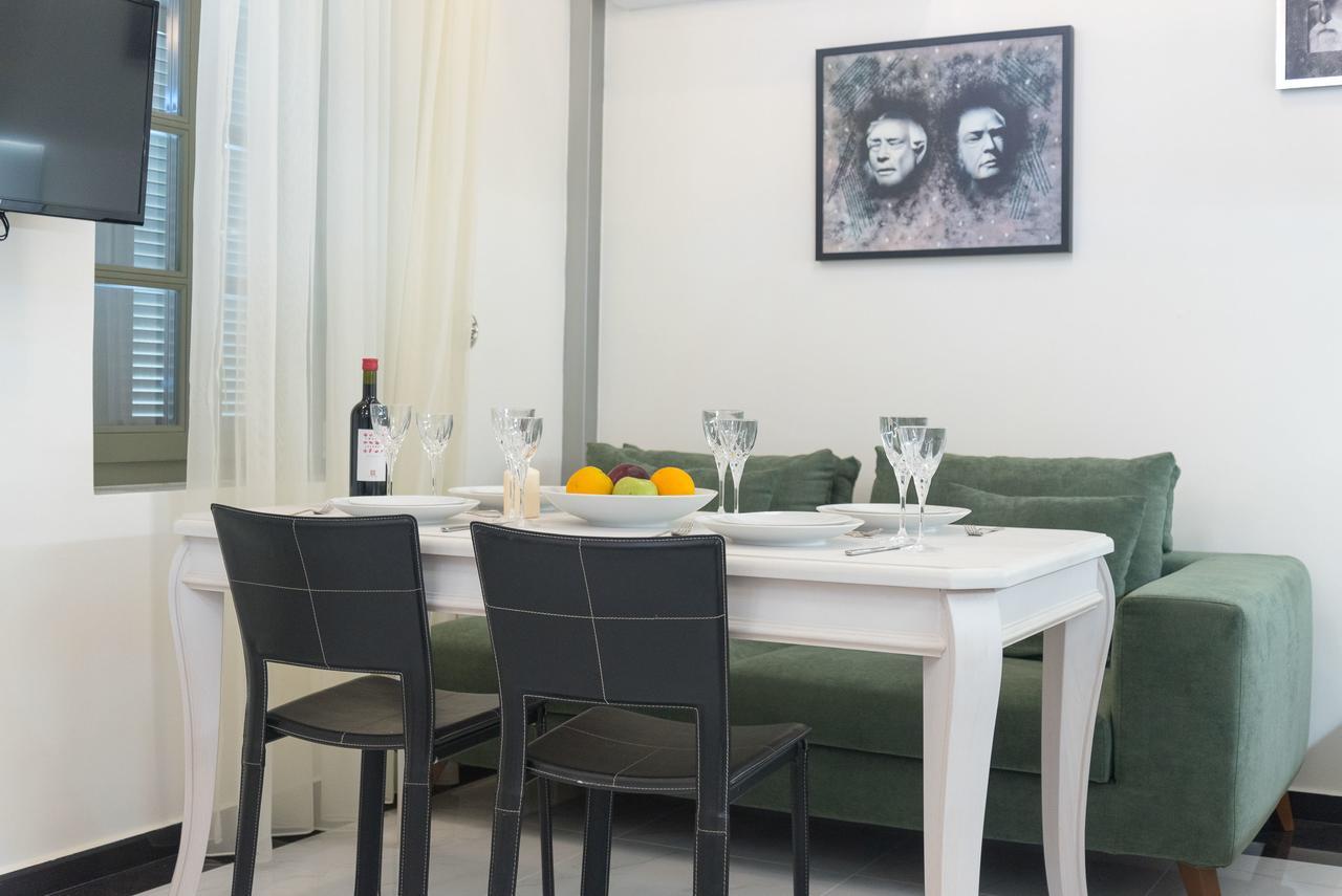 Faces Art Suites Rhodes City Esterno foto