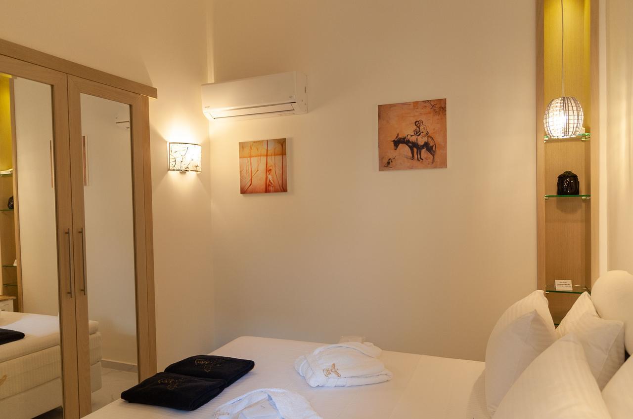 Faces Art Suites Rhodes City Esterno foto